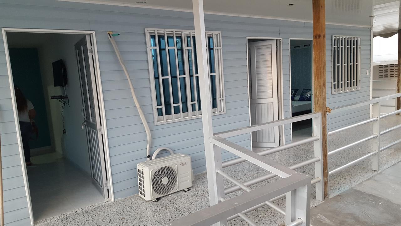 Islander'S Blue House Hotel San Andrés Esterno foto
